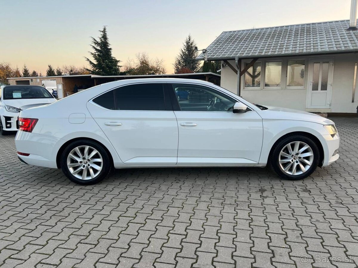 Škoda Superb 2.0 TDI 190k 4x4 Ambition DSG EU6 - 8