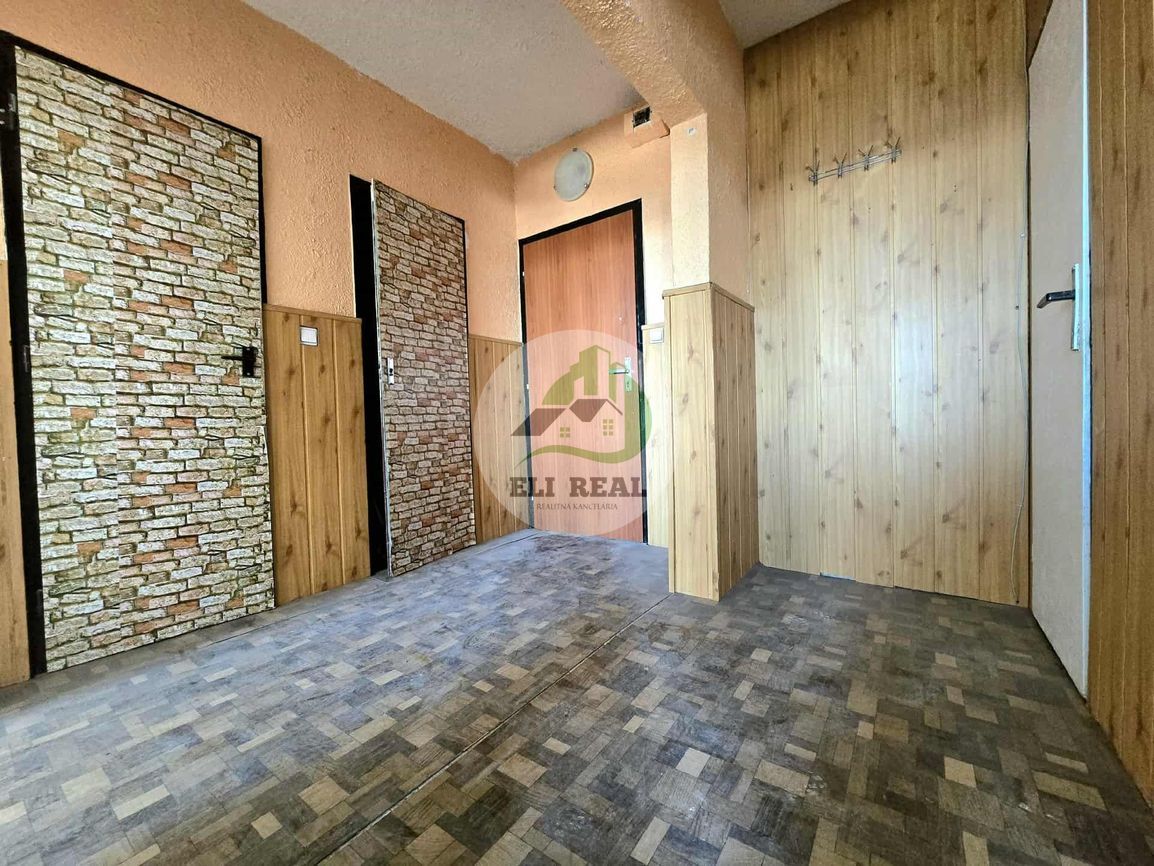 Na predaj 2-izbový byt v centre Trebišova, Berehovská ul. - 8