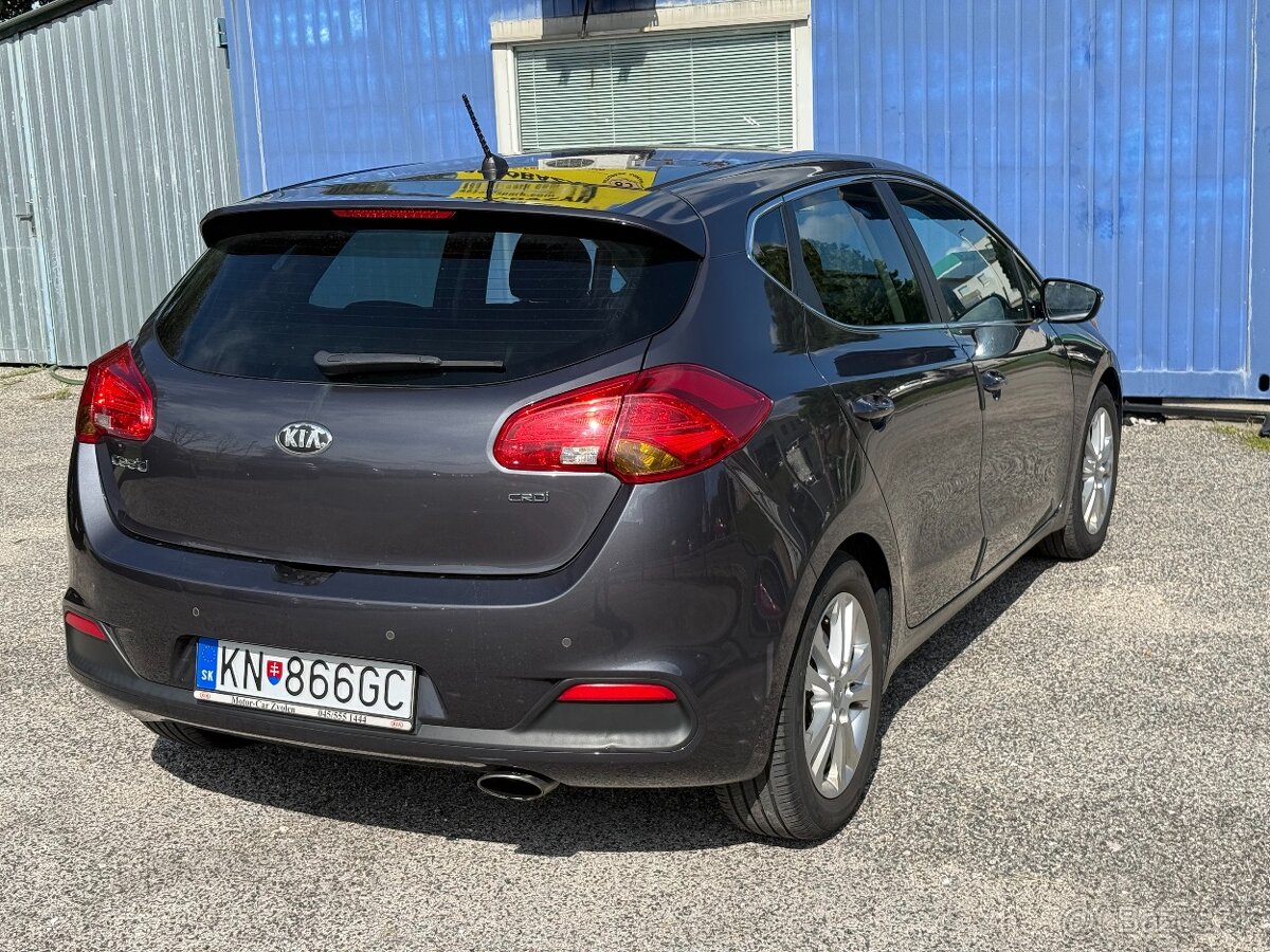 Kia Ceed 1.6 CRDI EX/Gold,94kw.M6.5d. Kupene v SR. - 8