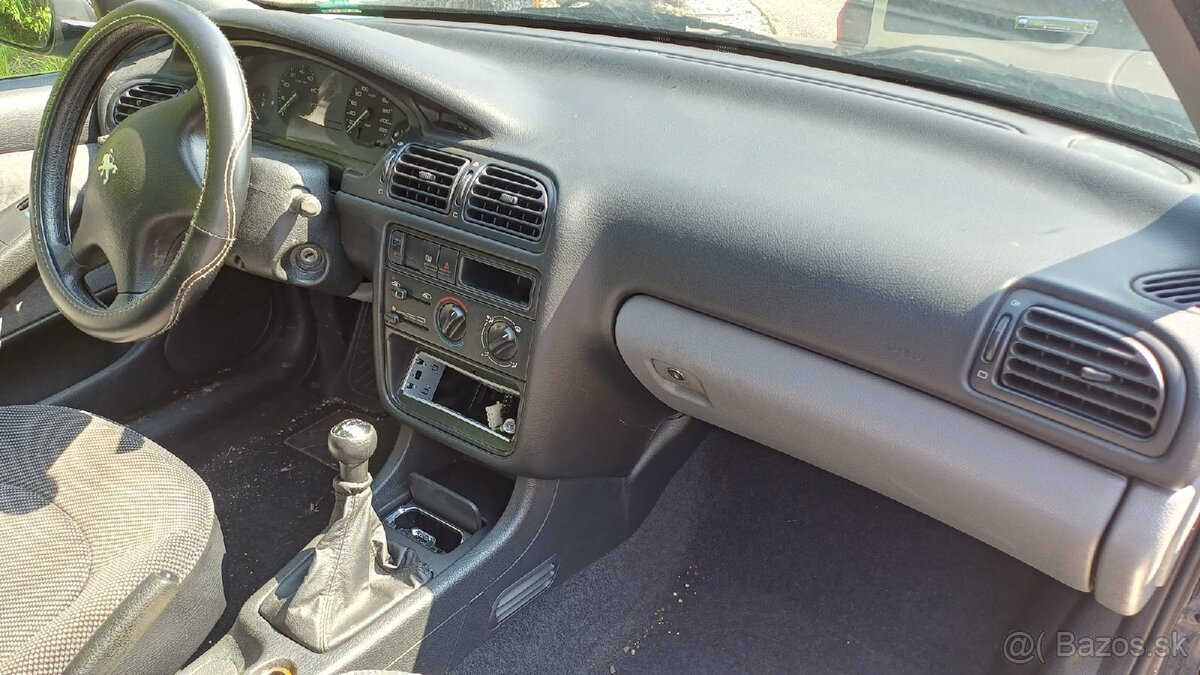 Peugeot 406 1.8 16v Facelift - 8