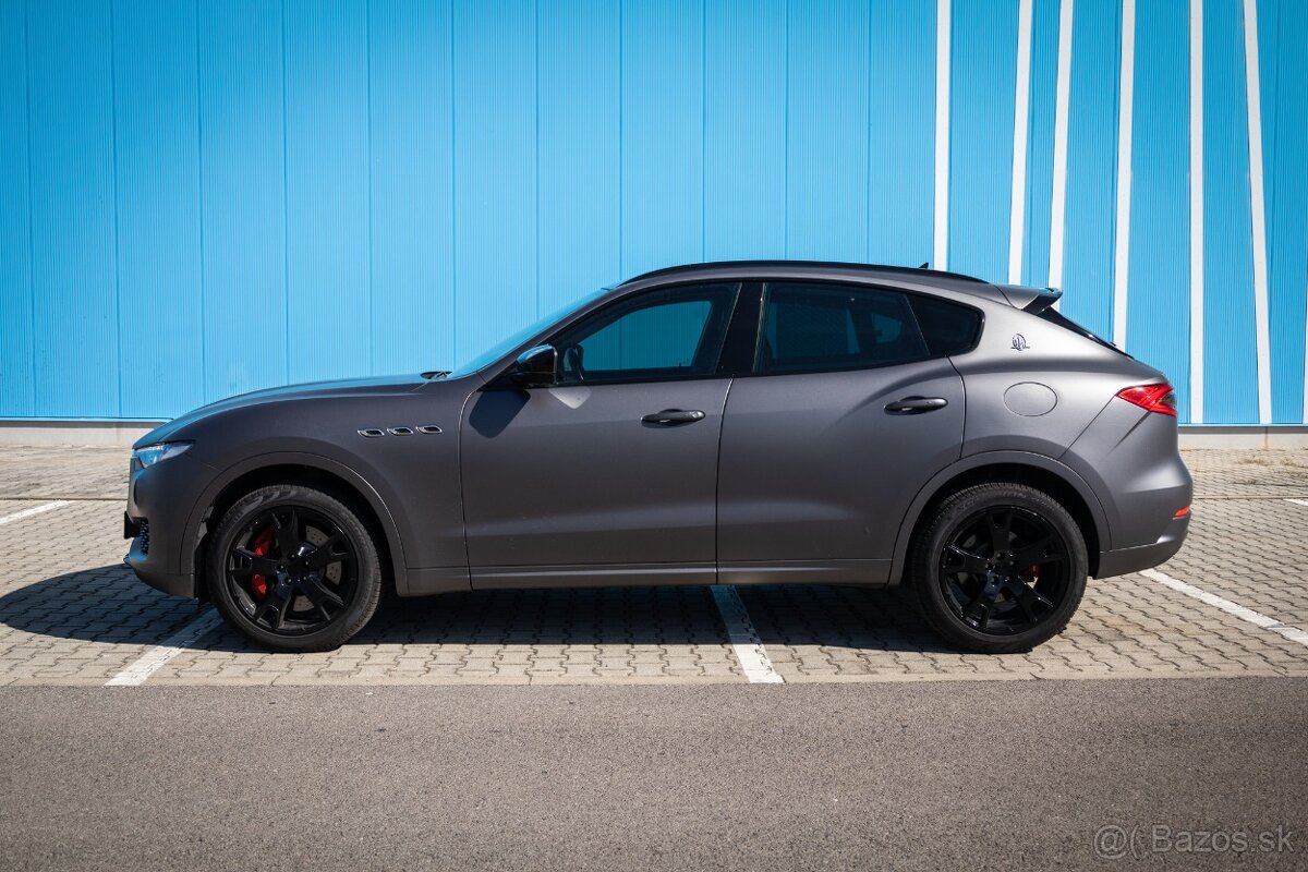 Maserati Levante S - 8