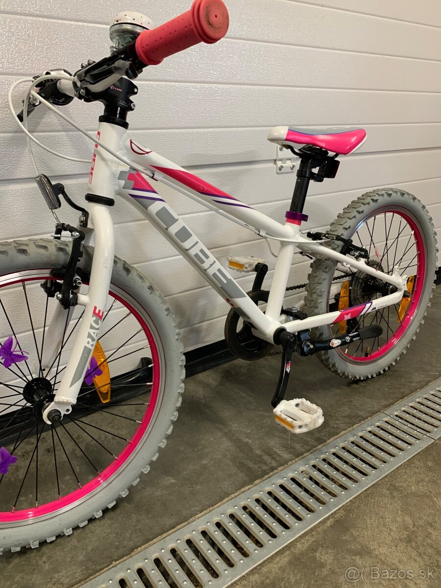 Detský bicykel CUBE - 8