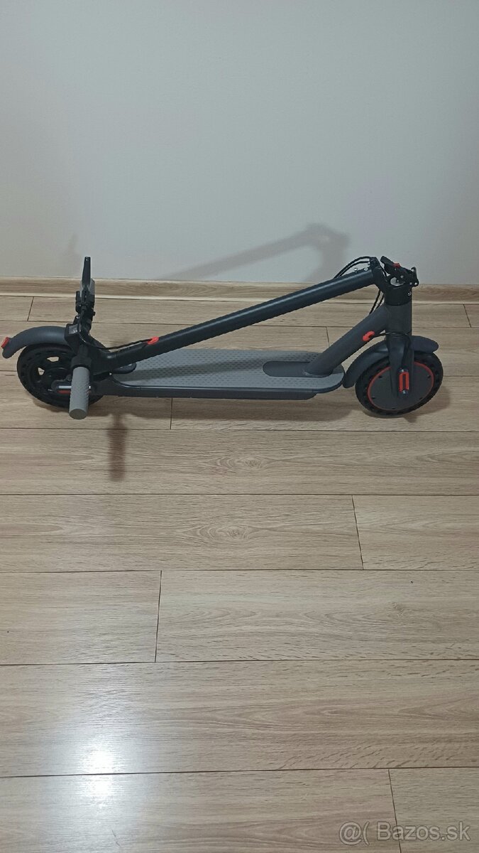 🛴 Elektrická kolobežka AOVO PRO – úplne nová, v krabici 🆕 - 8