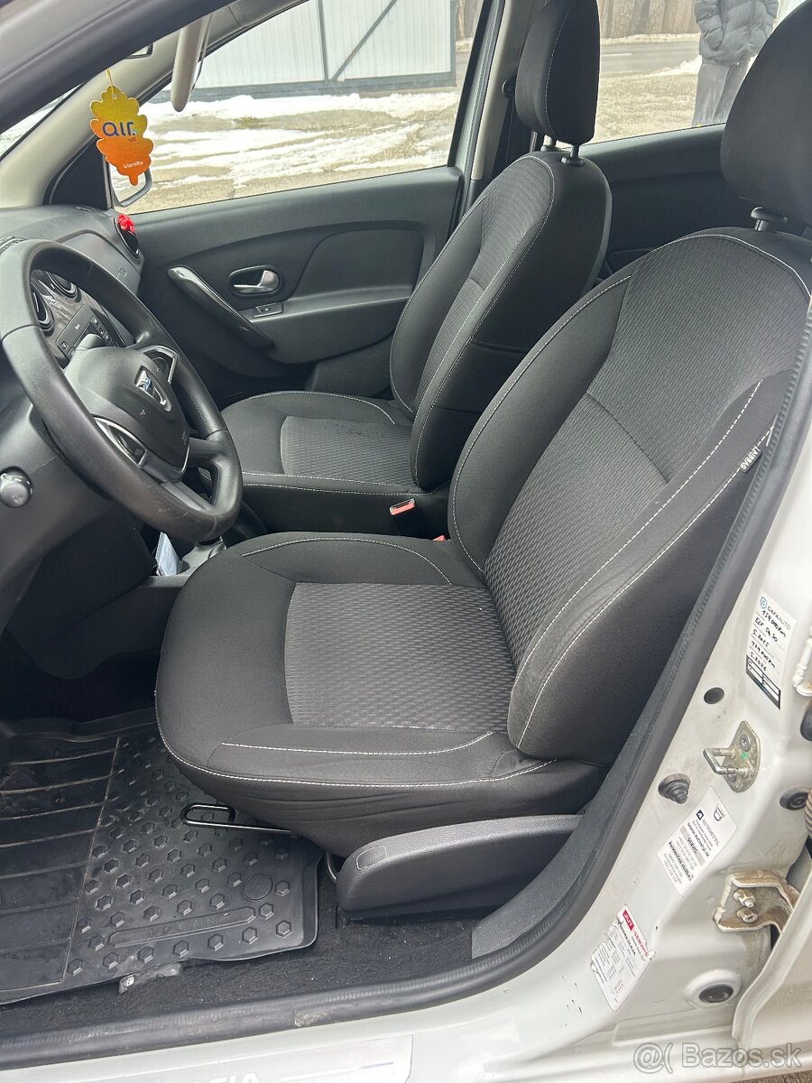 Dacia Logan 1.0 SCE - 8