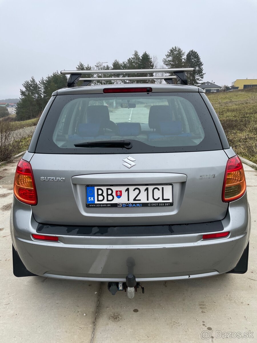 Suzuki SX4 - 8