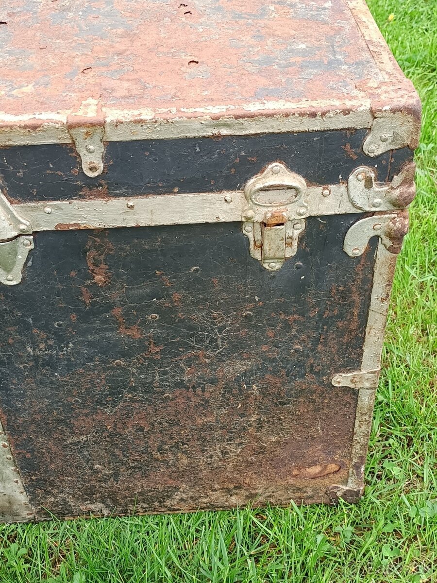 Starý lodný kufor - 8
