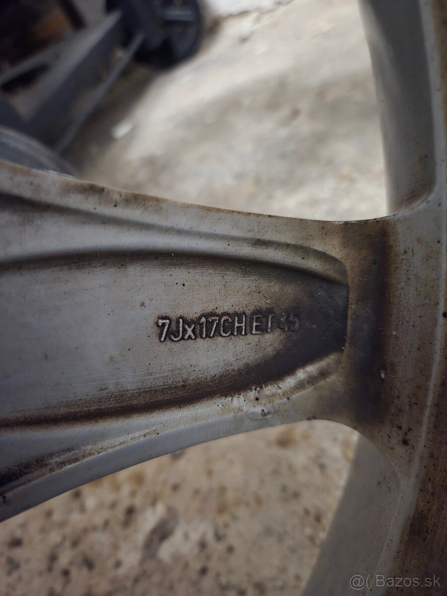 Toyota 5x114,3 r17 - 8