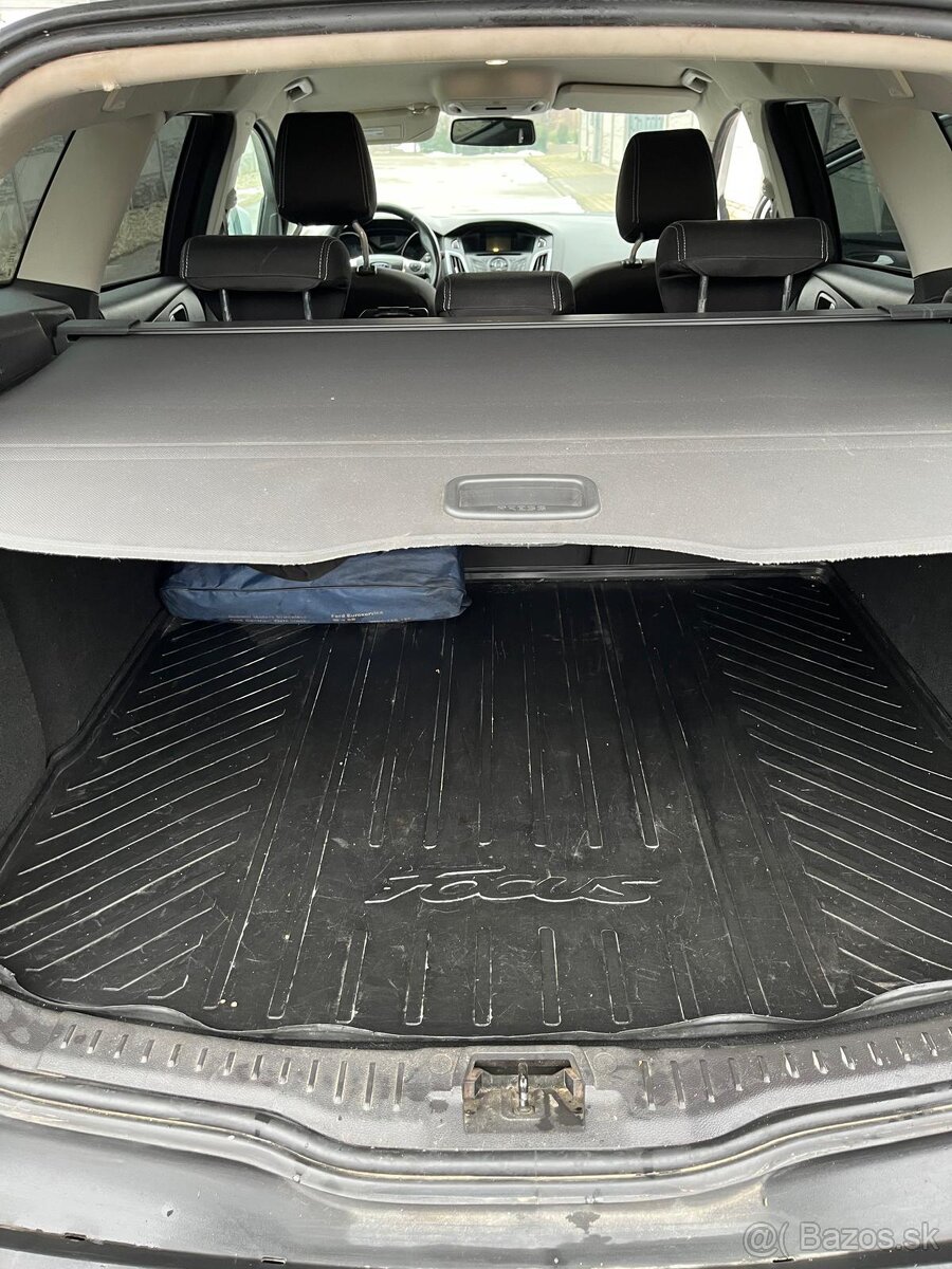 Predám Ford focus - 8