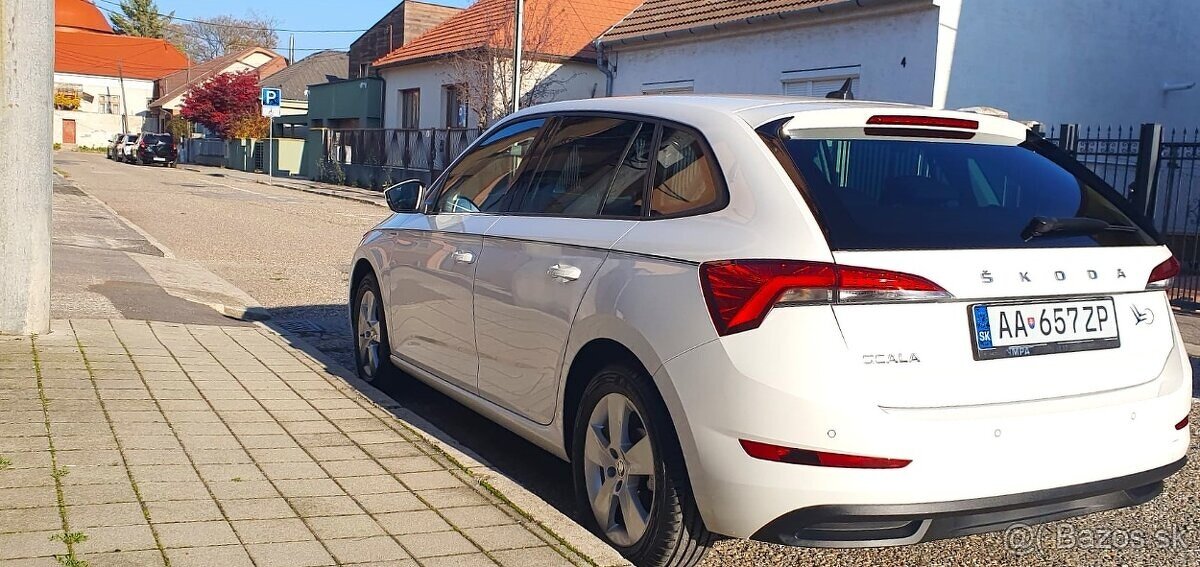 Škoda Scala 1.0 TSI 85KW Ambition Plus M6 / r. 2020 / - 8