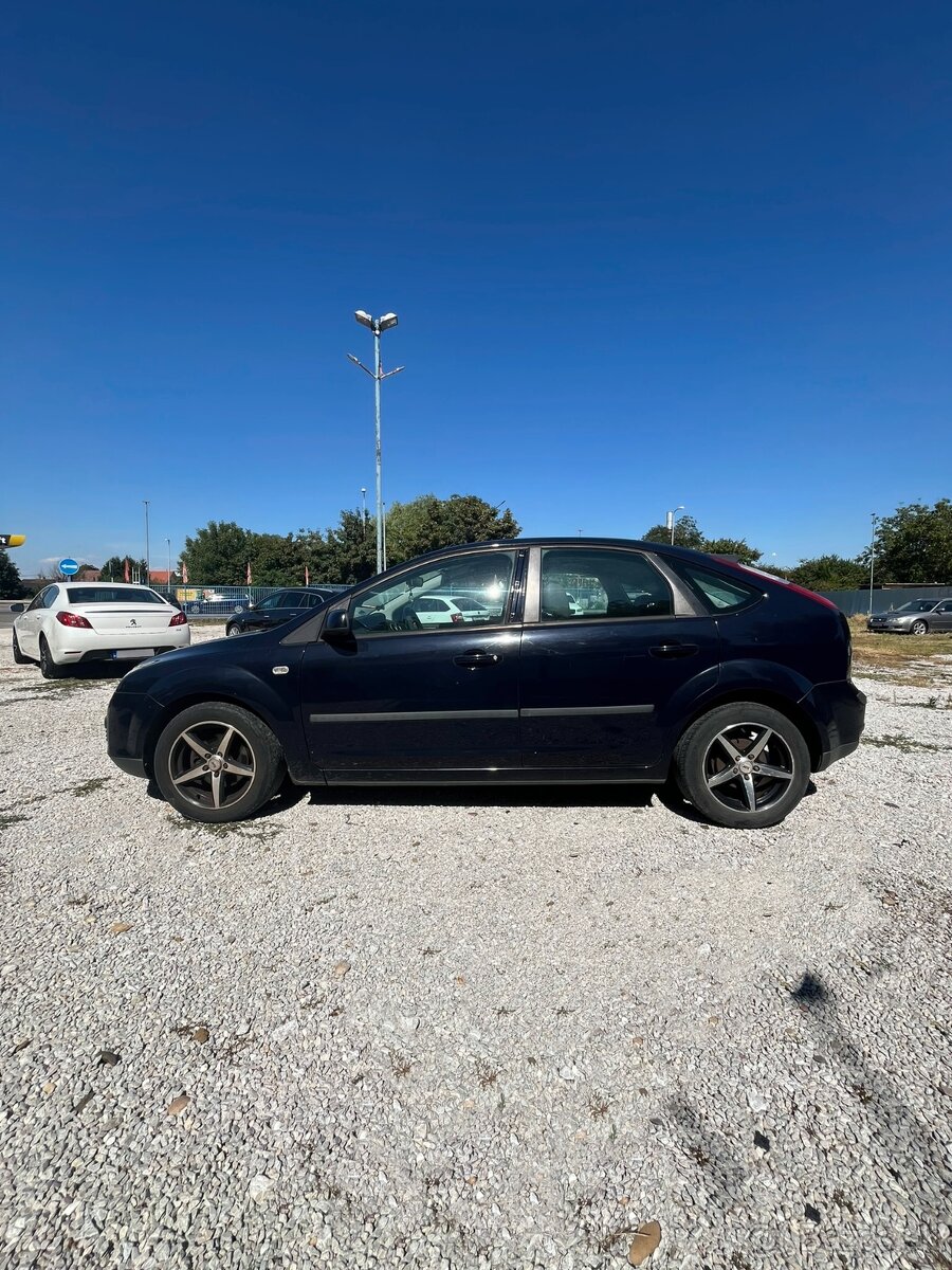 Ford Focus 1.6 Benzín, Nová STK, 2006, 74 kW, 197876 km - 8