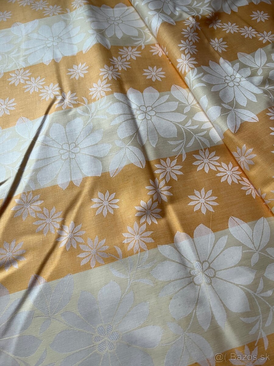 Metráž damašek - 8