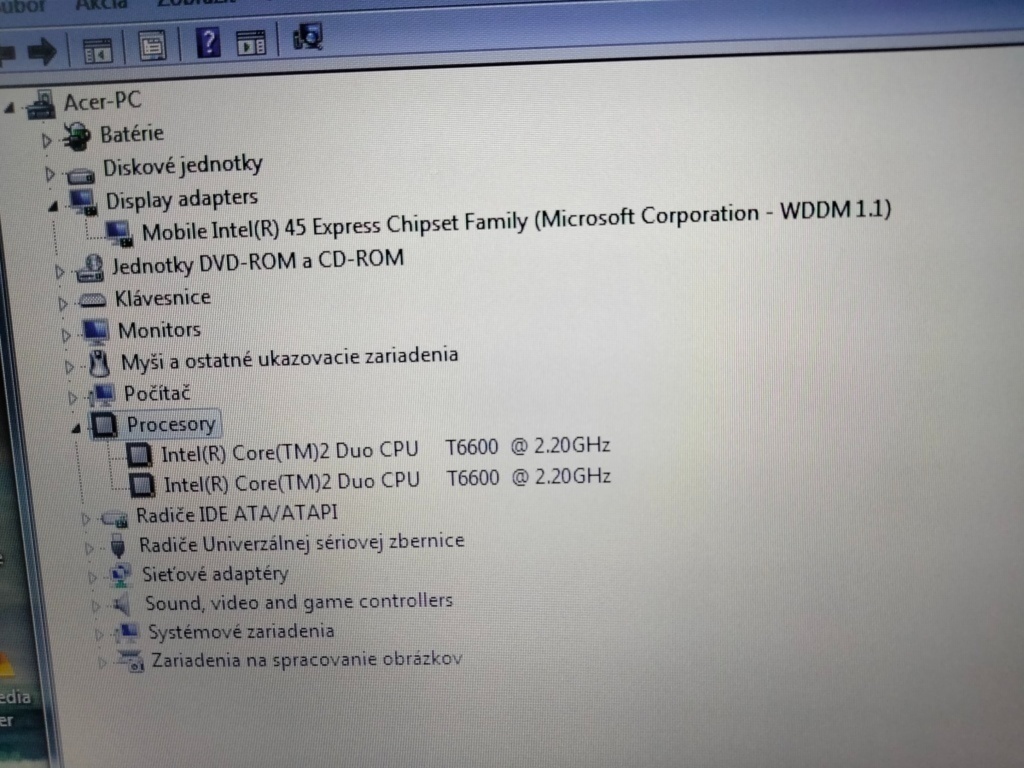 predám notebook Acer extensa 5635 / 4gb ram /250gb hdd/ - 8