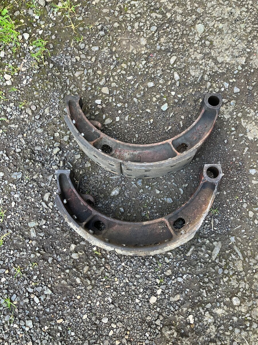 Brzdové bubny Liaz - 8