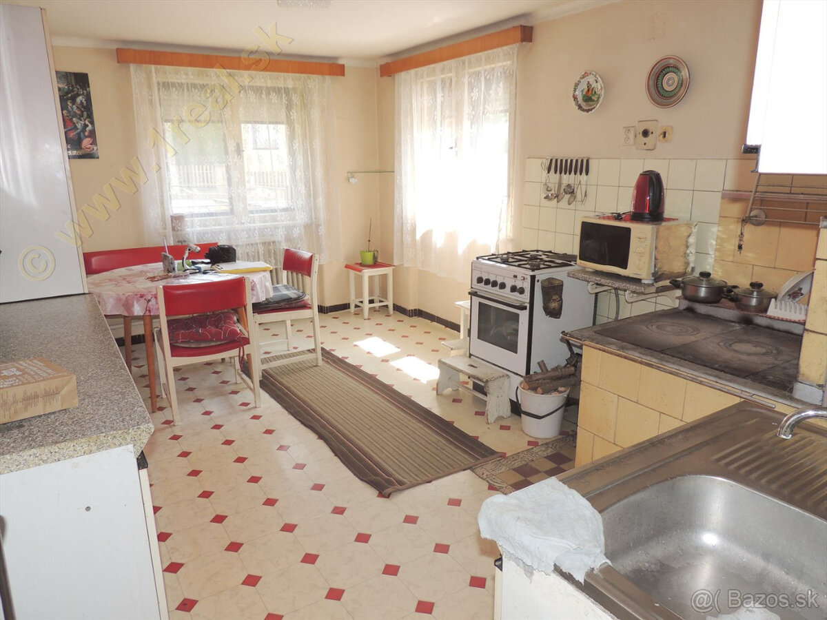 Predám rodinný dom s pozemkom Banská Bystrica Selce - 8