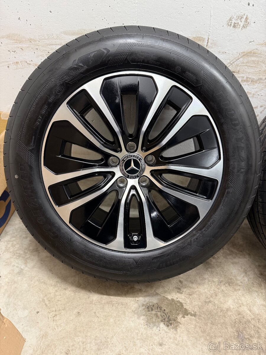 Nepoužitá letná sada 5x112 R18 , 235/60/18 Mercedes Benz GLC - 8