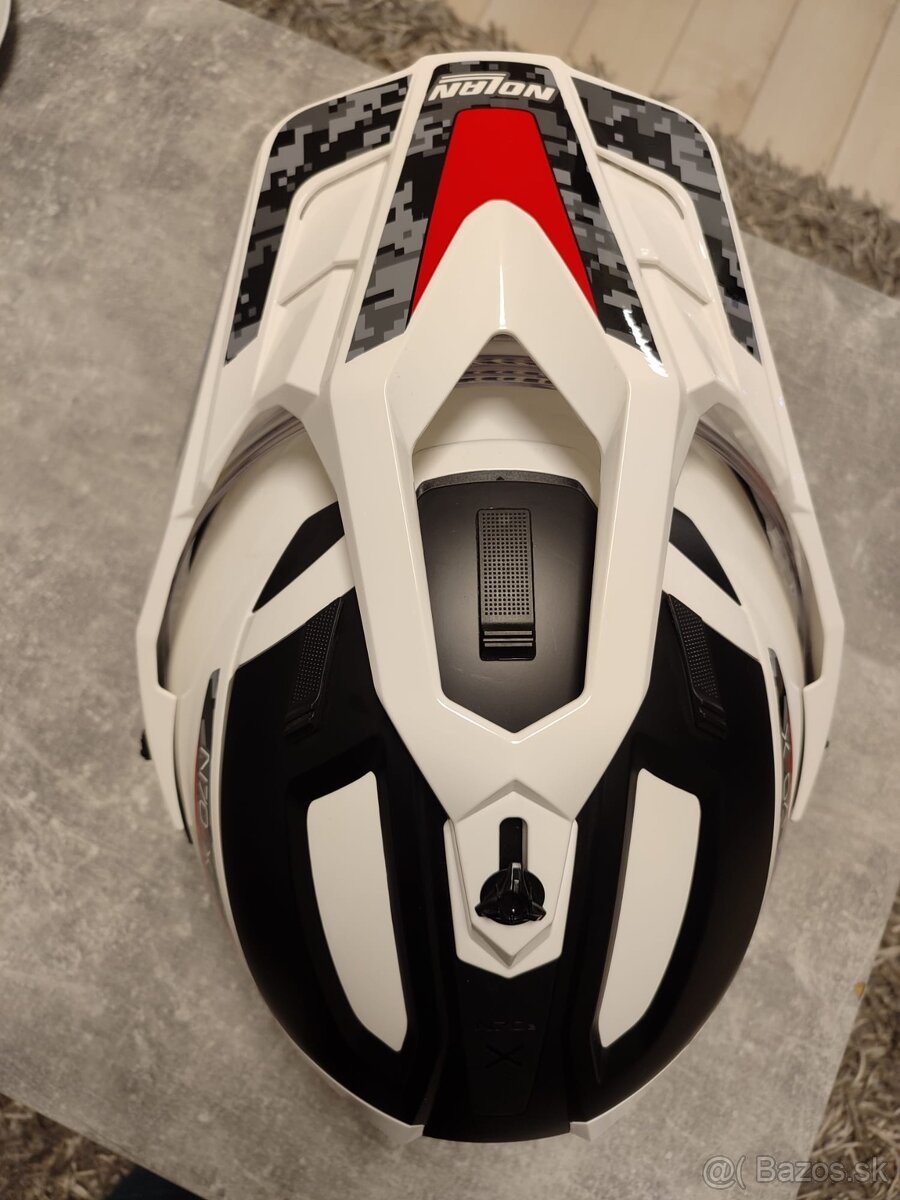 Prilba na motorku - 8