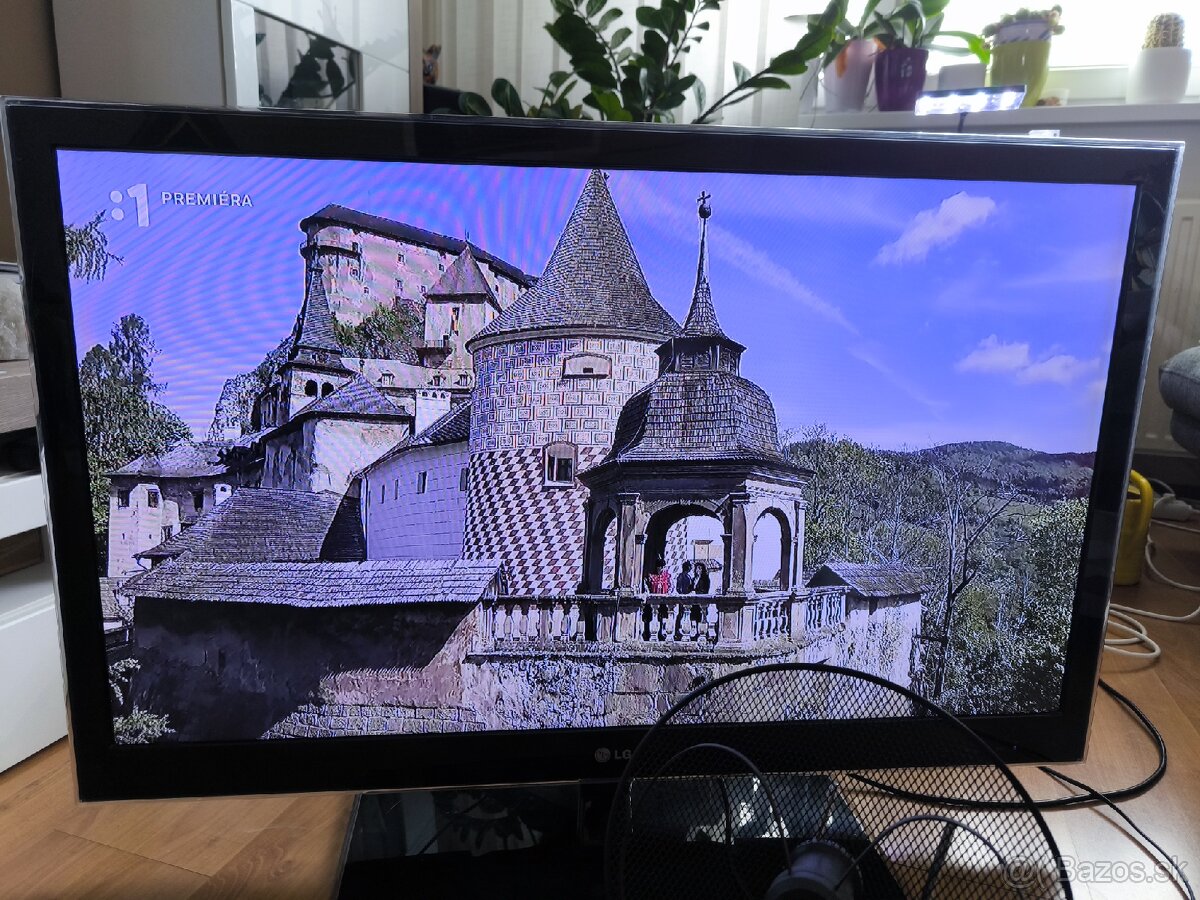LG 3D tv 42LW4500 televízor + anténa - 8