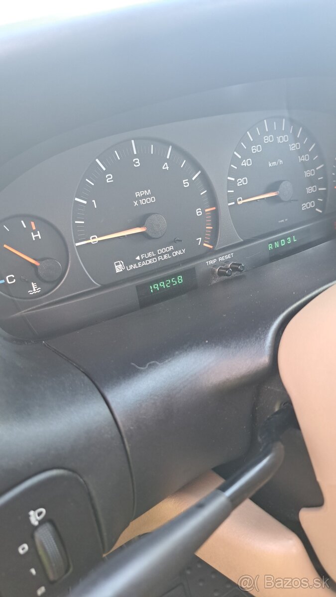 Chrysler Grand Voyager 4x4 nova STK a EK - 8