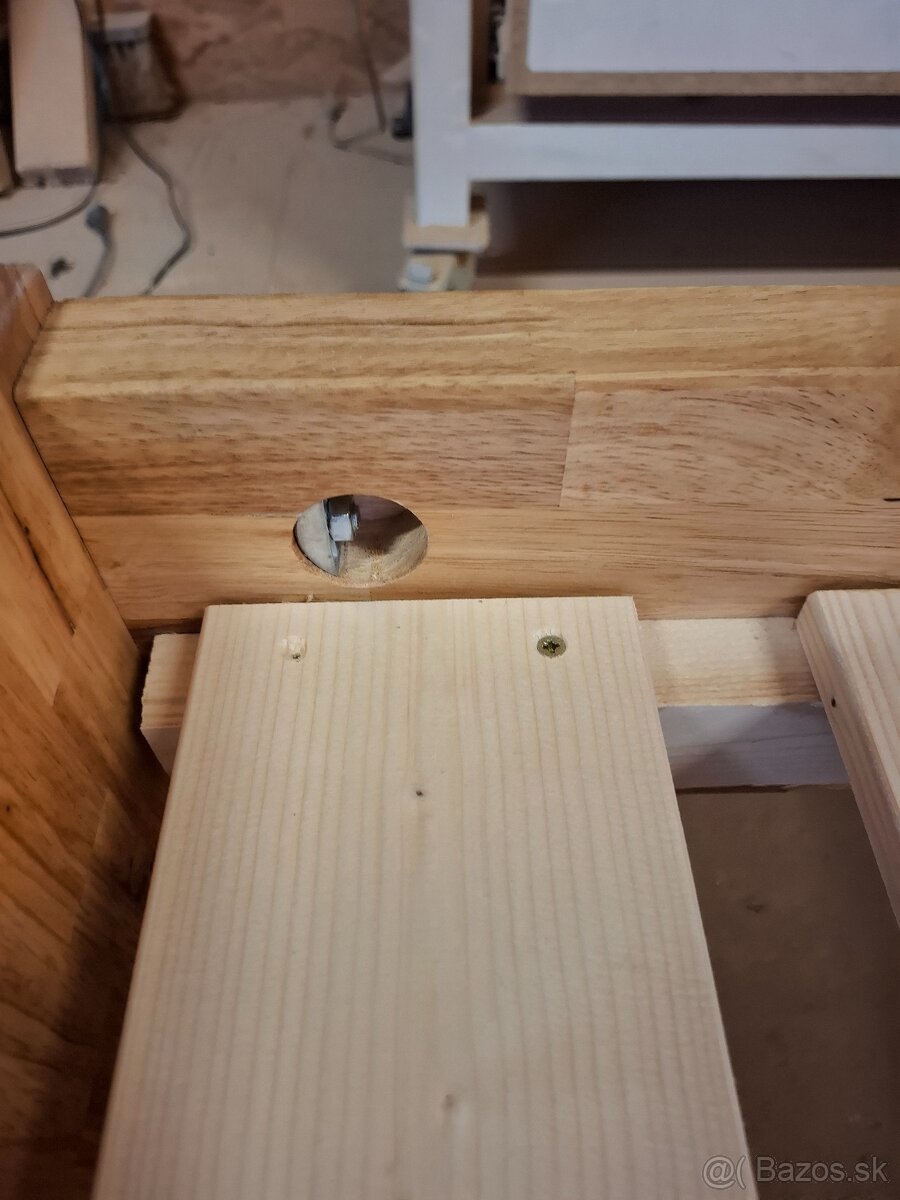 Manželská posteľ - 8