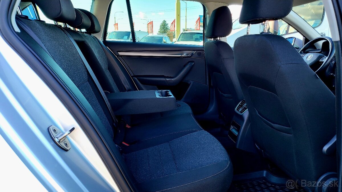 Škoda Octavia Combi 2,0 TDI-110 kw DSG 110 kw,A7 - 8