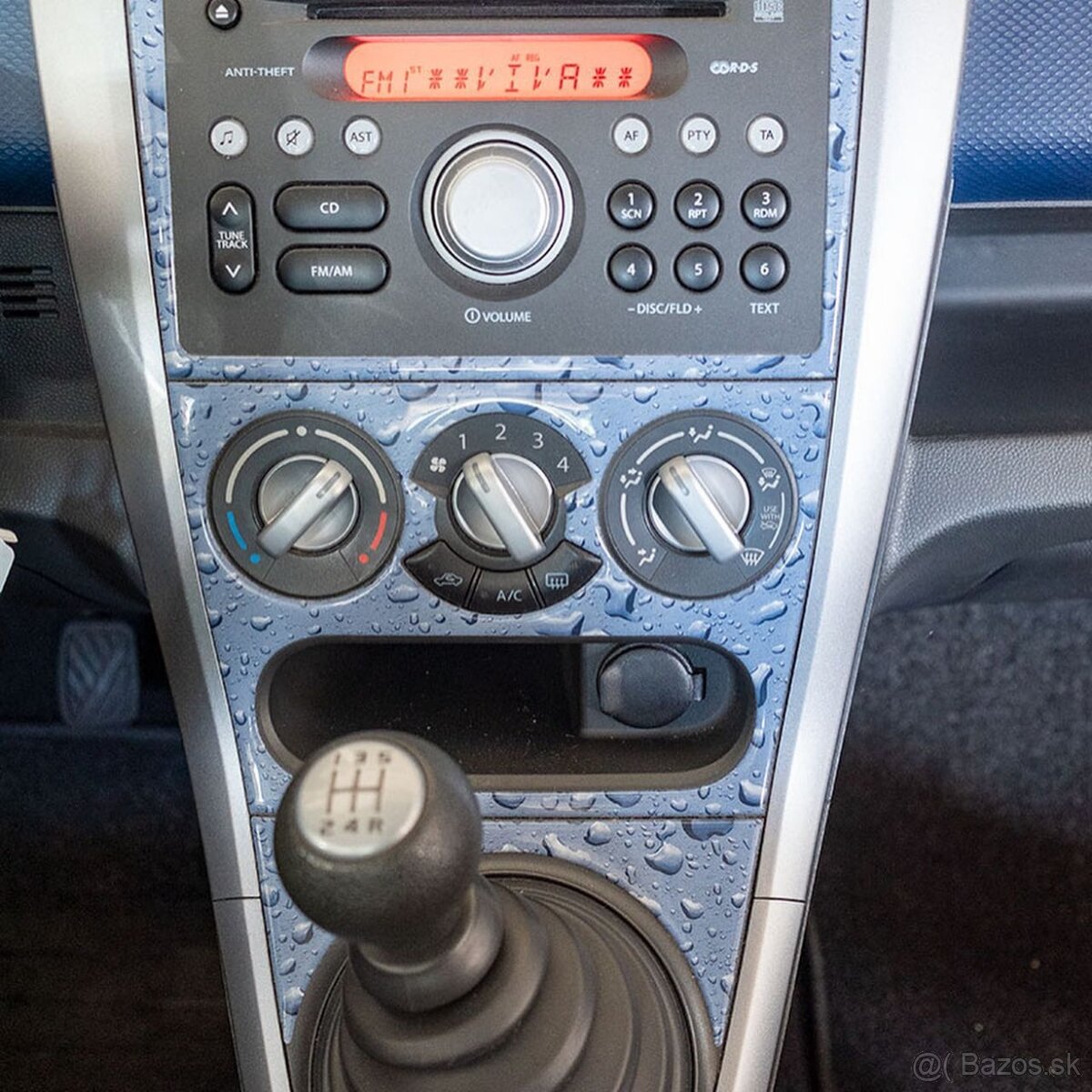 Predám SUZUKI SPLASH - 8