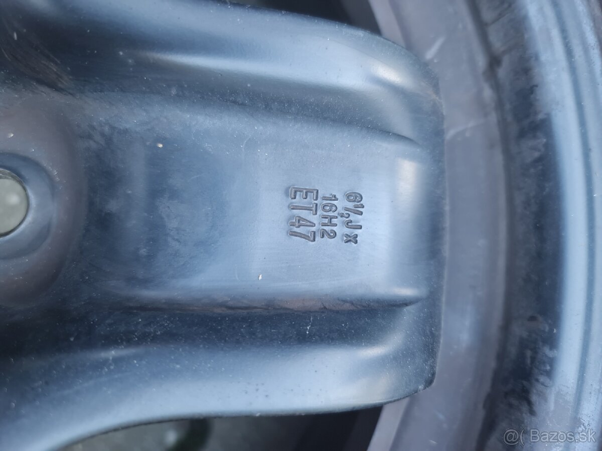 Set kolies 205/55 R16 - 8