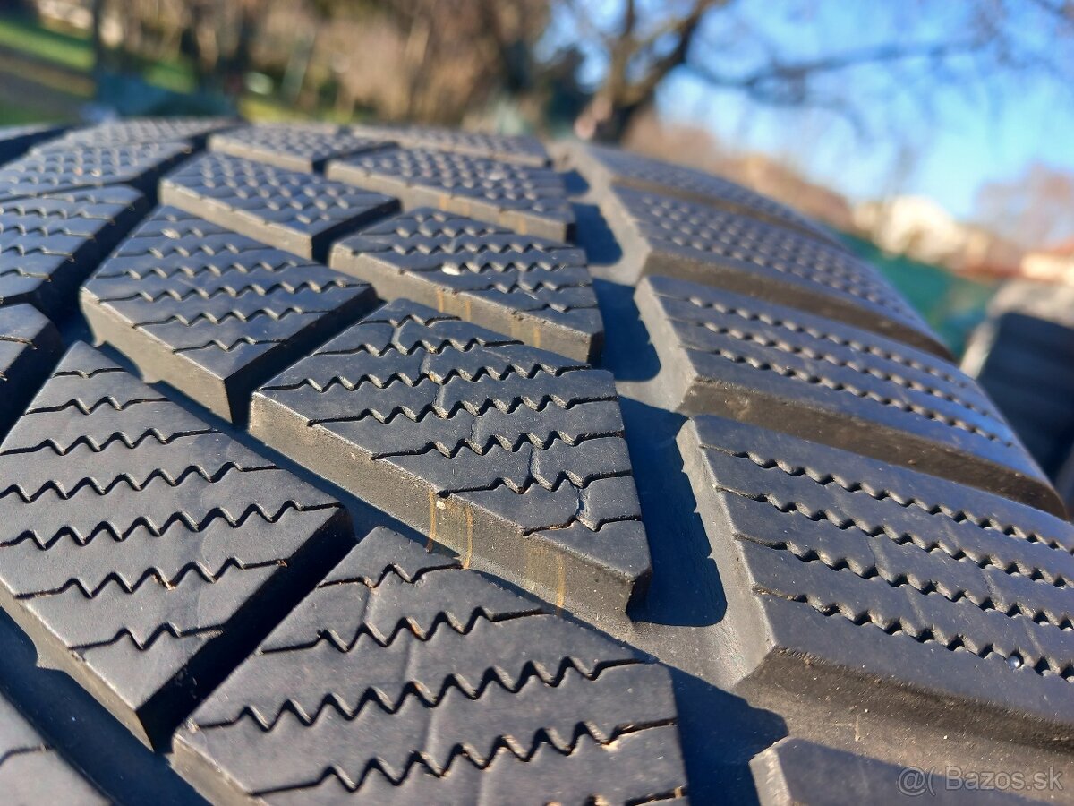 235/50 r19 zimné pneumatiky - 8