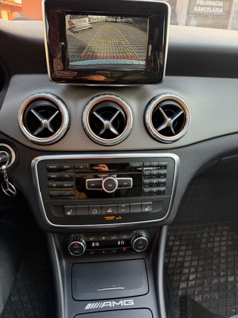 Mercedes-Benz GLA 200 CDI edicia AMG - 8