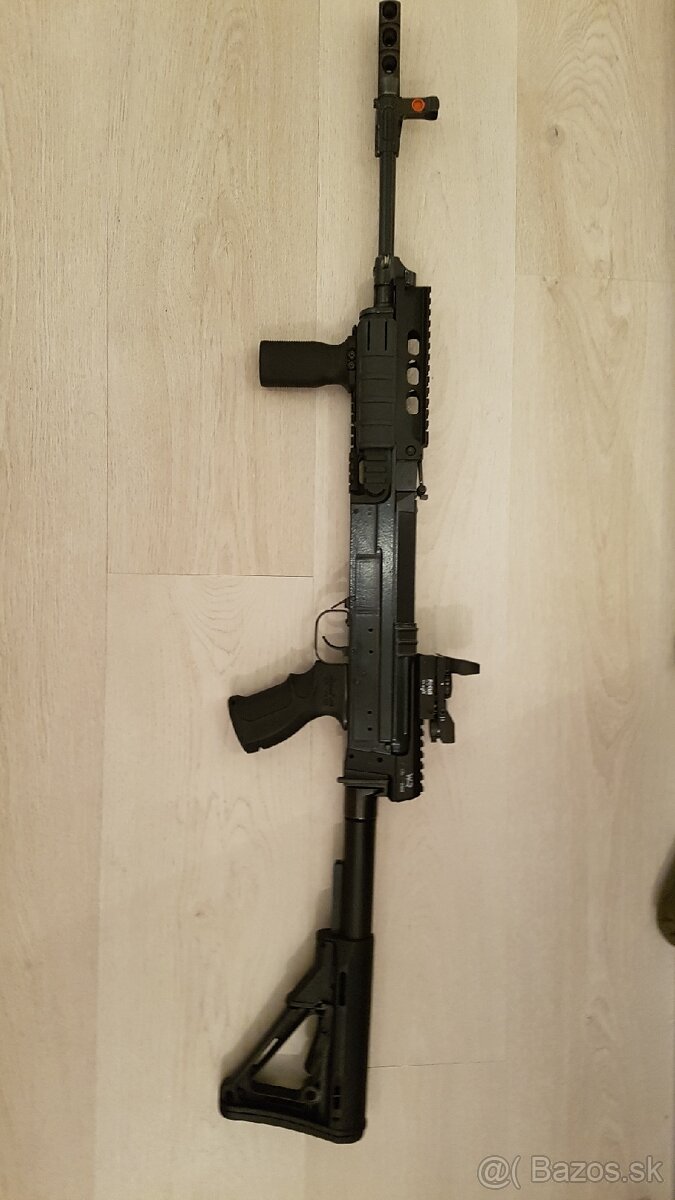 SA VZ. 58 7,62x39 - 8