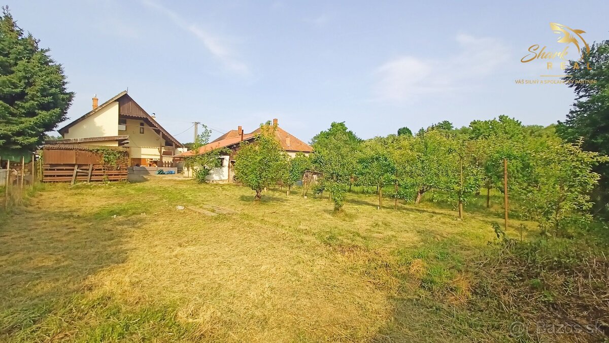 REZERVOVANÉ Rodinný dom s potenciálom neďaleko Zlatých Mora - 8