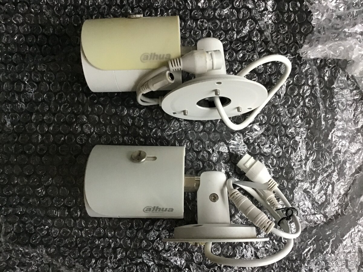 Exteriérová IP Kamera Dahua 3x - TOP STAV - 8