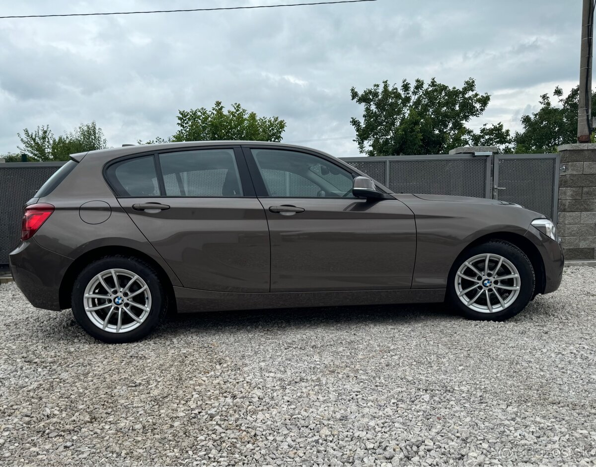 BMW 116i Automat - 8