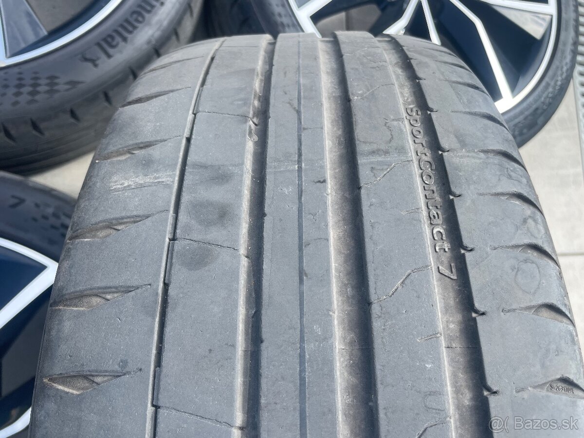 Seat Ateca/ Škoda Karoq 245/40 R19 5x112 - 8