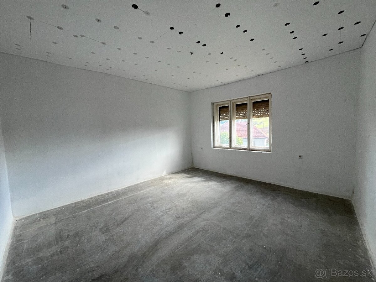 Szuhogy - 3 izbový rodinný dom - 8