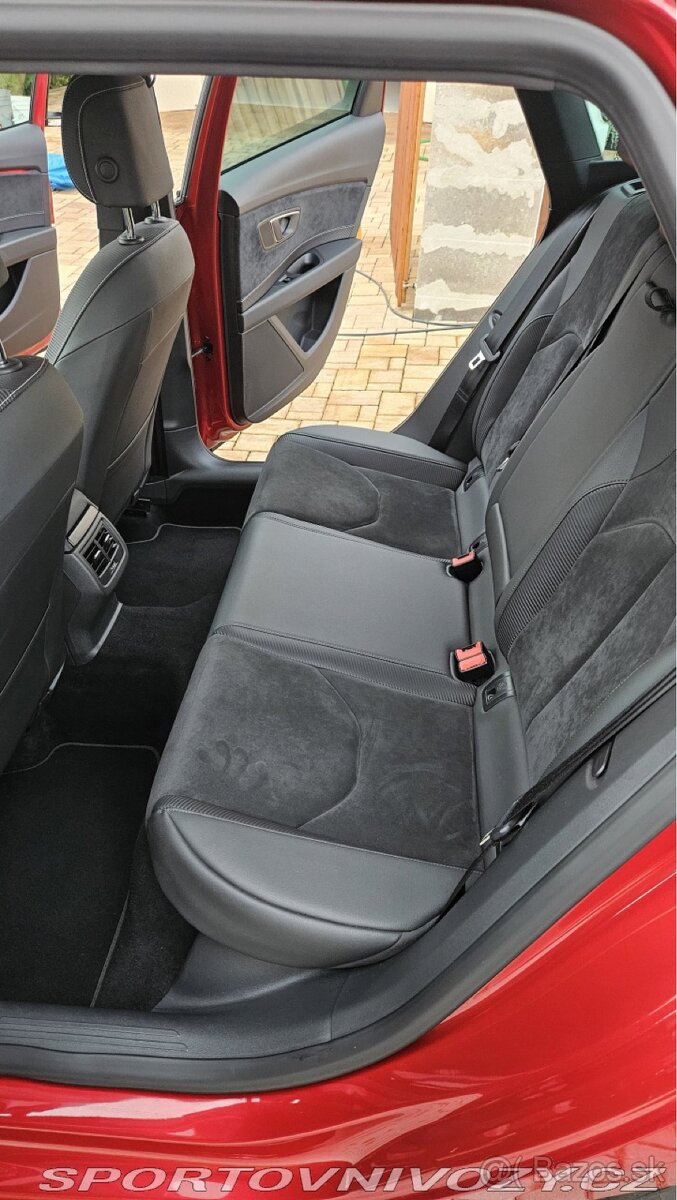 Seat Leon Cupra ST 300 4Drive - 8