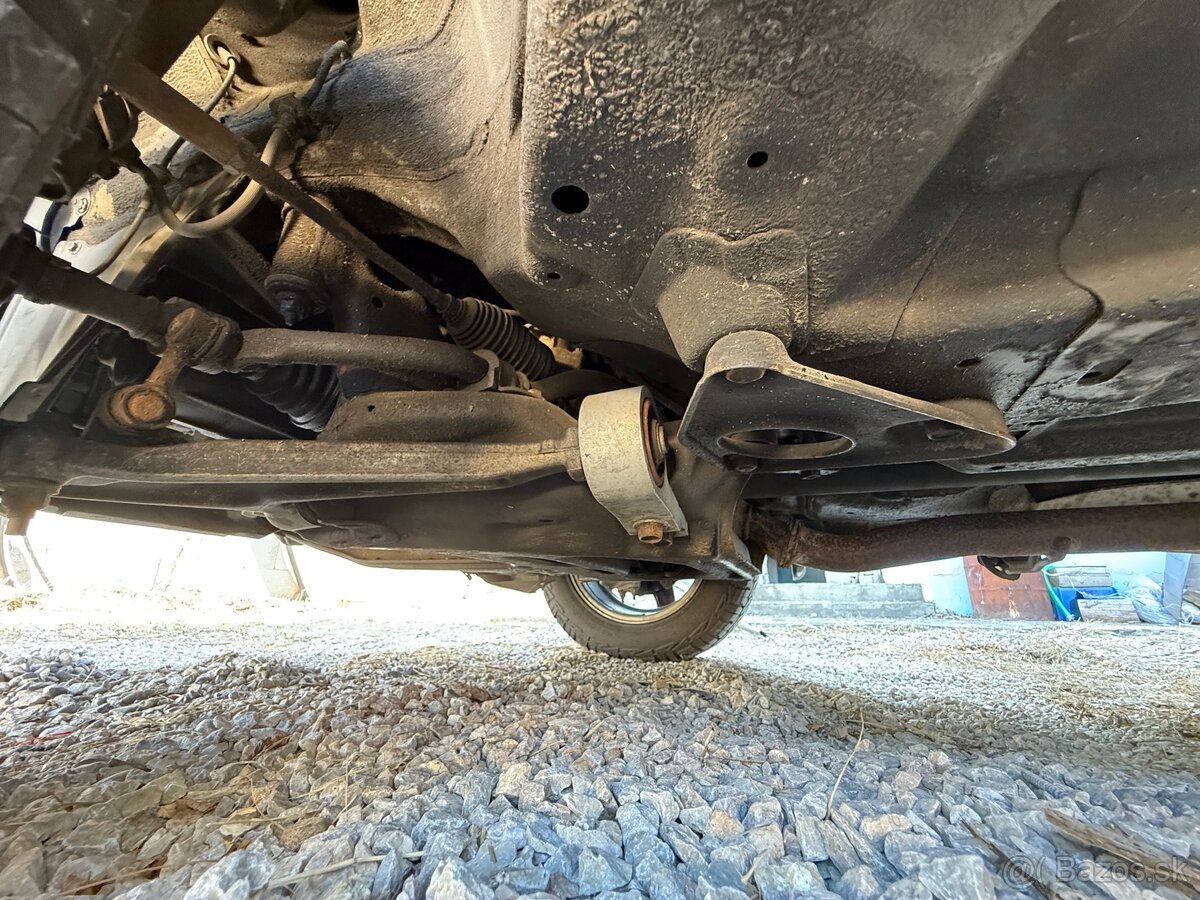 NISSAN XTRAIL T30 4x4, r.v.2005 - 8