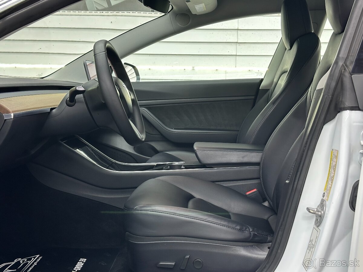 Tesla Model 3 Standard Range 2020 - 8