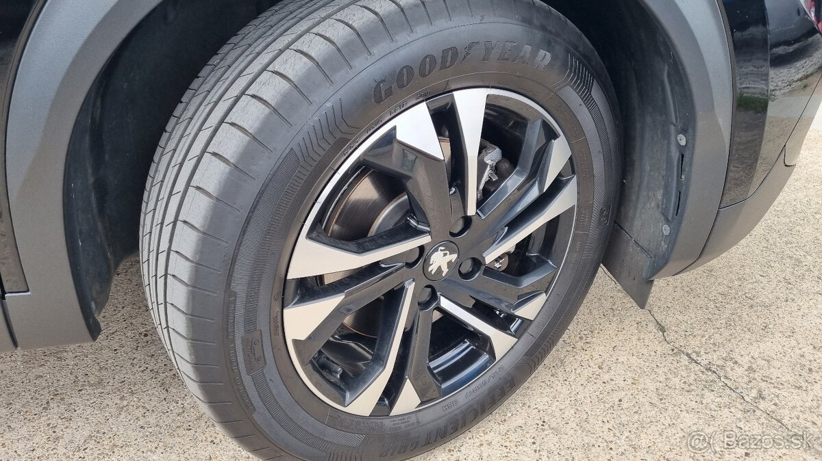 Peugeot 2008 1.5 BlueHDi 130 Allure Pack EAT8 - 8