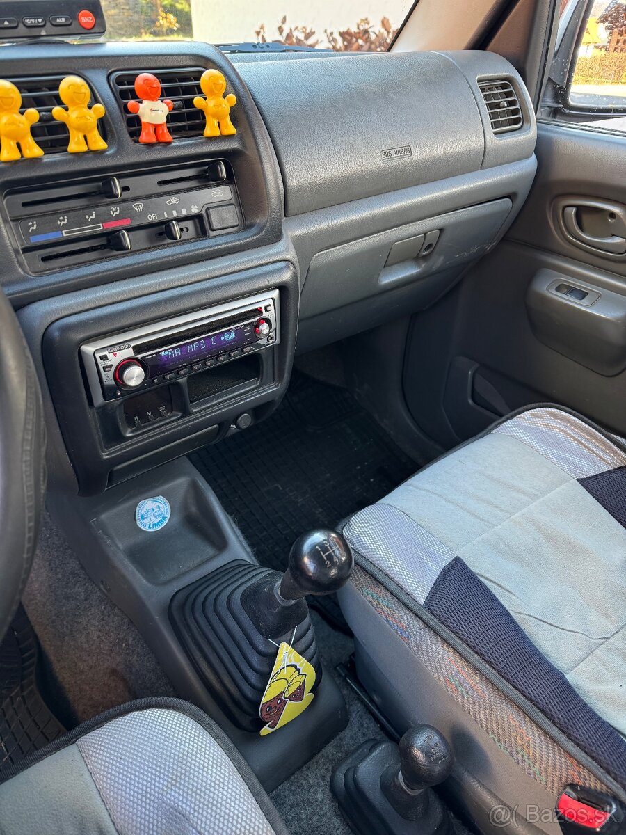 Suzuki Jimny 1,3 4x4 Benzín - 8