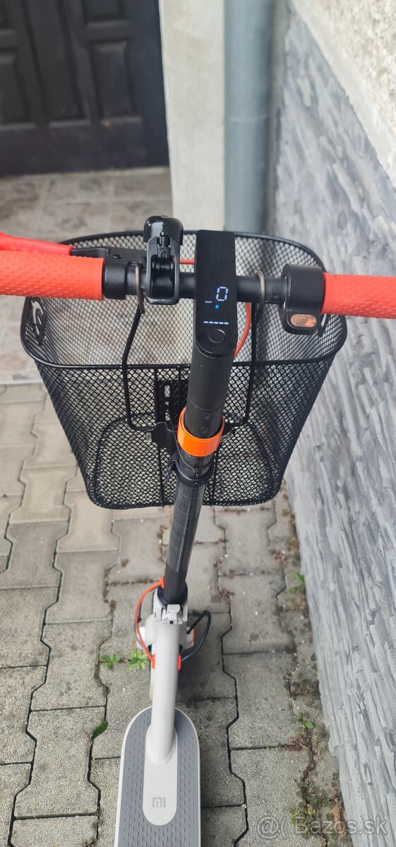 Xiaomi m365 pro kolobežka - 8