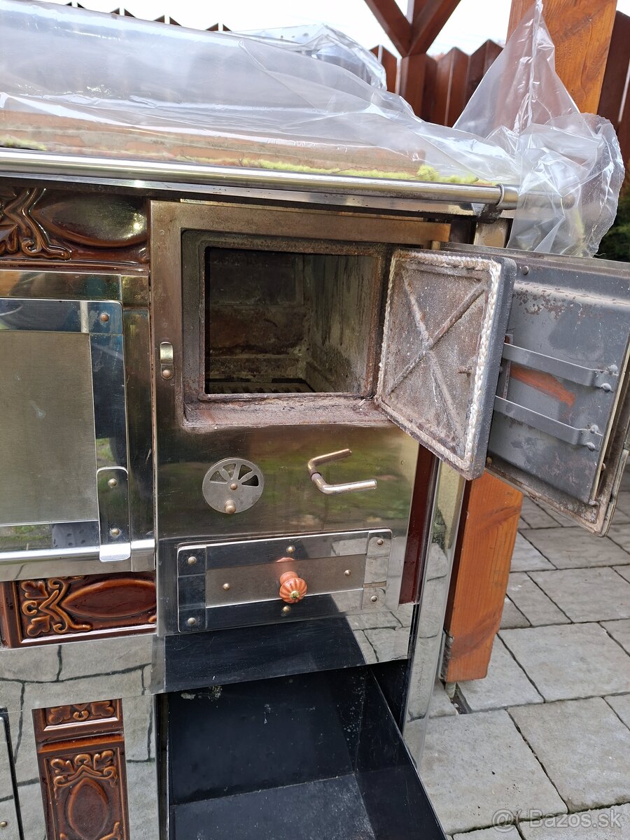 Kachľový sporák na drevo KZP - KS 6 P - 8