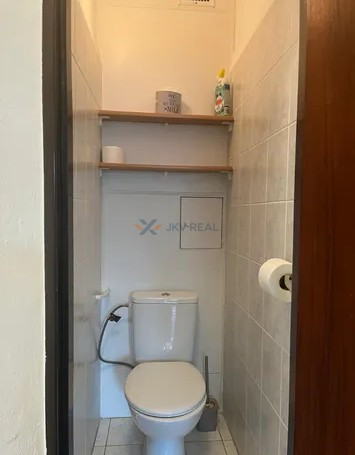 Zariadený 3 izbový byt na Chrenovej - 8