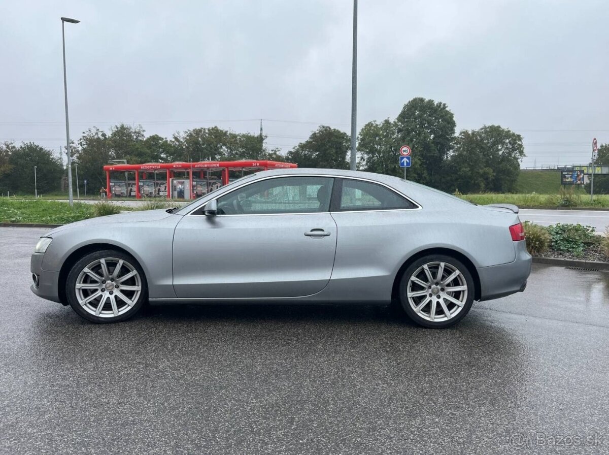 Audi A5 Coupe 2.0 TFSI - 8