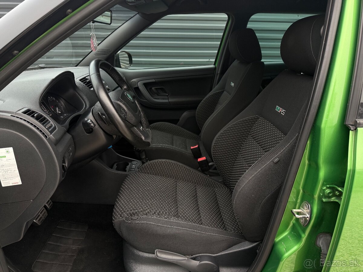 ŠKODA FABIA RS TSI DSG - 8