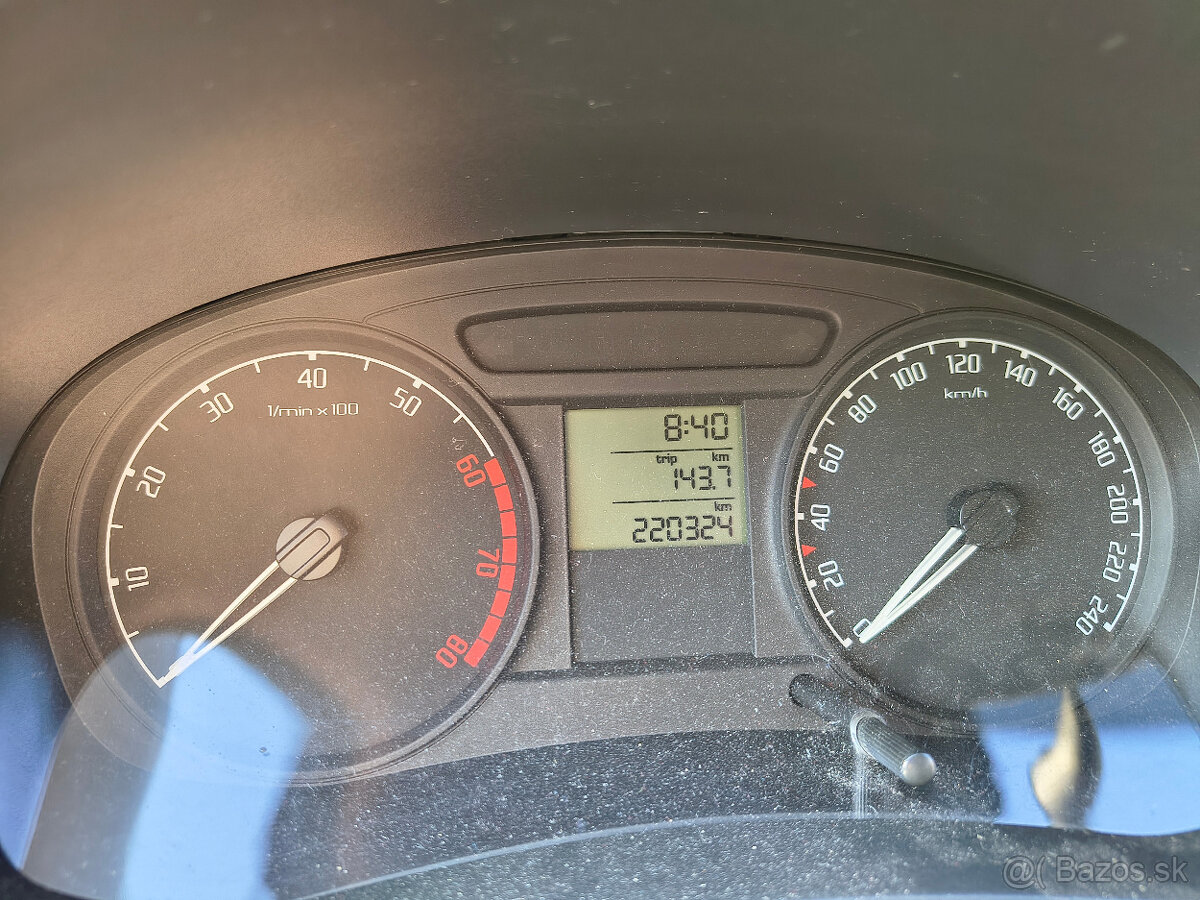 Škoda Fábia 2, 1.2 htp - 8