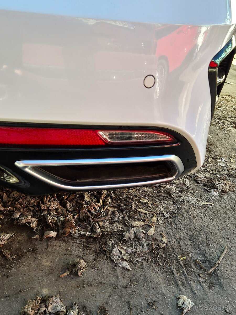 Kia Ceed SW GT line 7DCT - 8