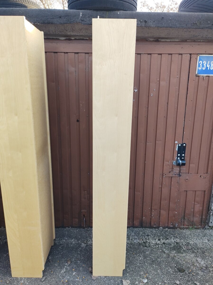 43 Knižnica Billy - 8