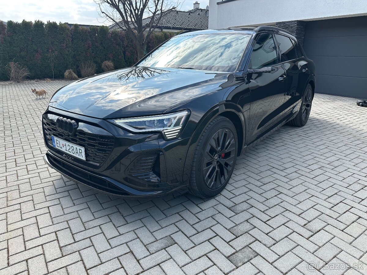 Audi Q8 e-tron 55 S line quattro - 8