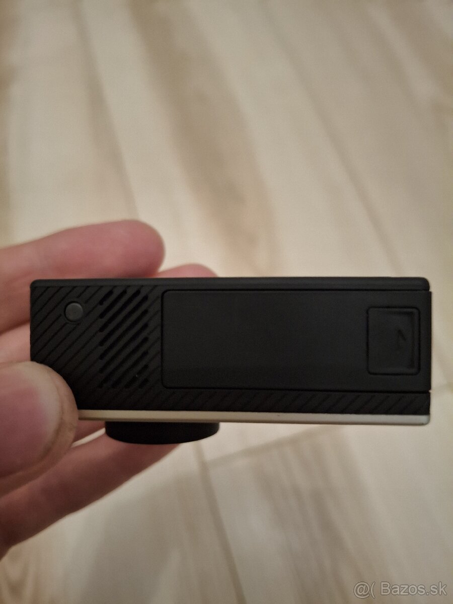 GoPro Hero 4 - 8