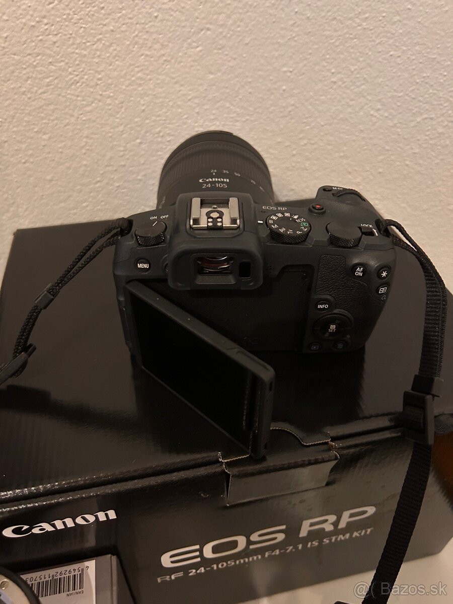 Canon EOS RP s bohatým príslušenstvom - 8